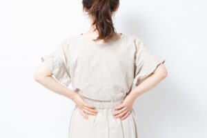 腰痛に悩む方のイメージ 整体院フィジカルLabo