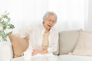 腰痛に悩む方のイメージ 整体院フィジカルLabo